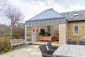 Photo 21- click for photo gallery